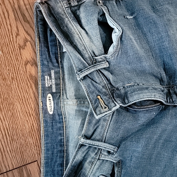 Women high rise jeans! - Picture 3 of 5